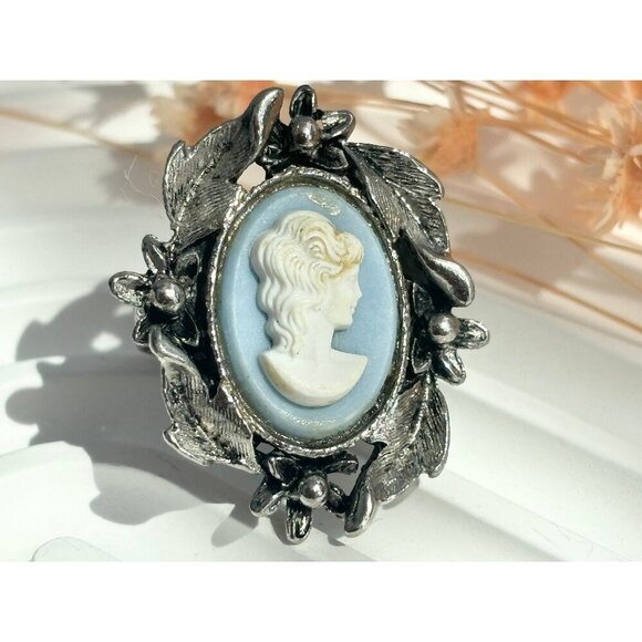 Vintage Jewelry - Vintage Victorian Woman Blue Cameo Silver Tone Statement Ring - size 7.25